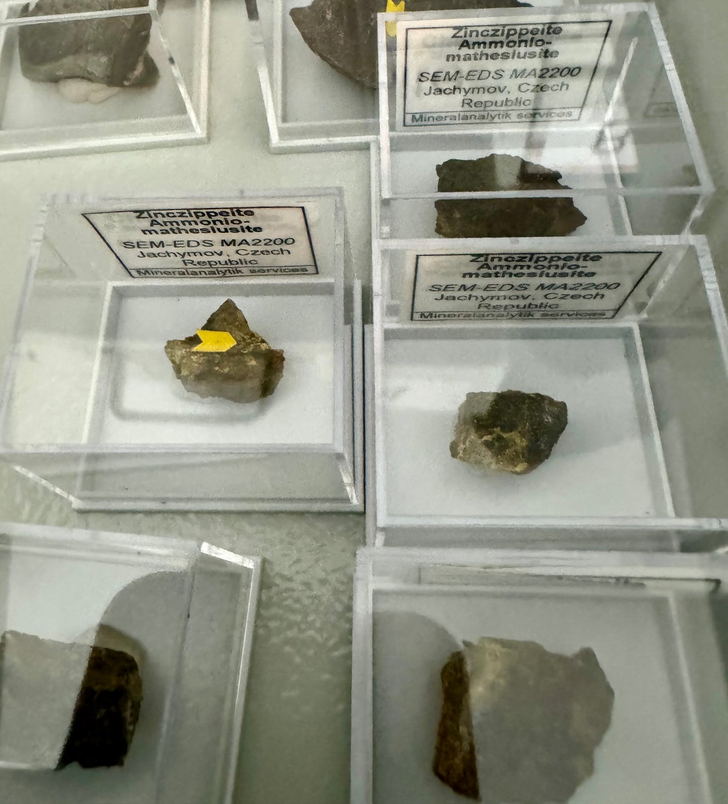 Ammoniomathesiusite