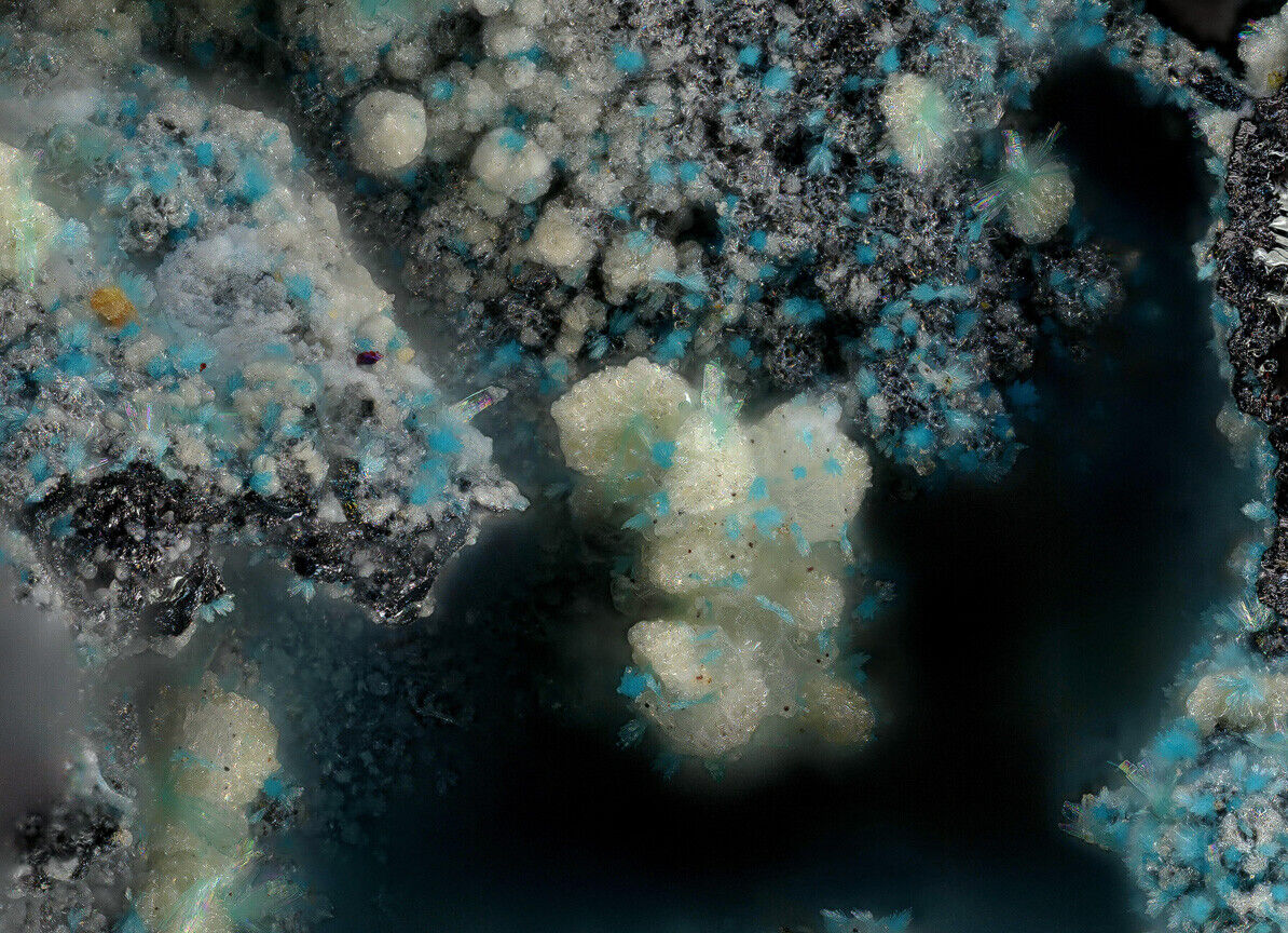 Sidpietersite & Spertiniite Tsumeb mine, Tsumeb, Namibia SEM-EDS & Raman