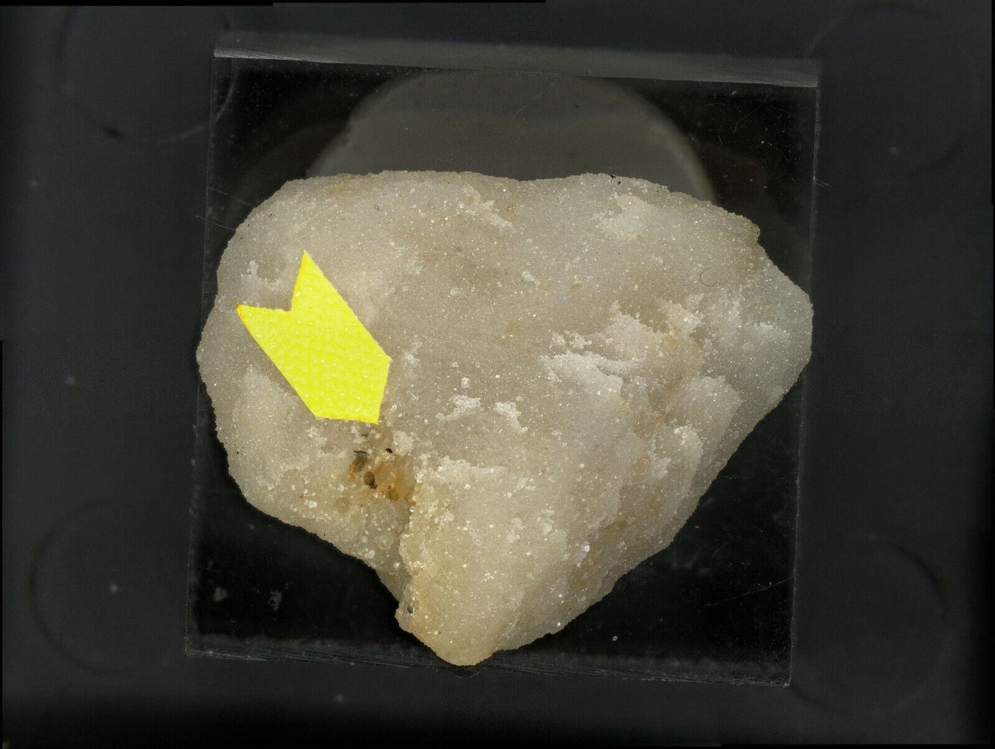 Hemimorphit Lengenbach, Fäld, Binn, Goms, Valais, Schweiz