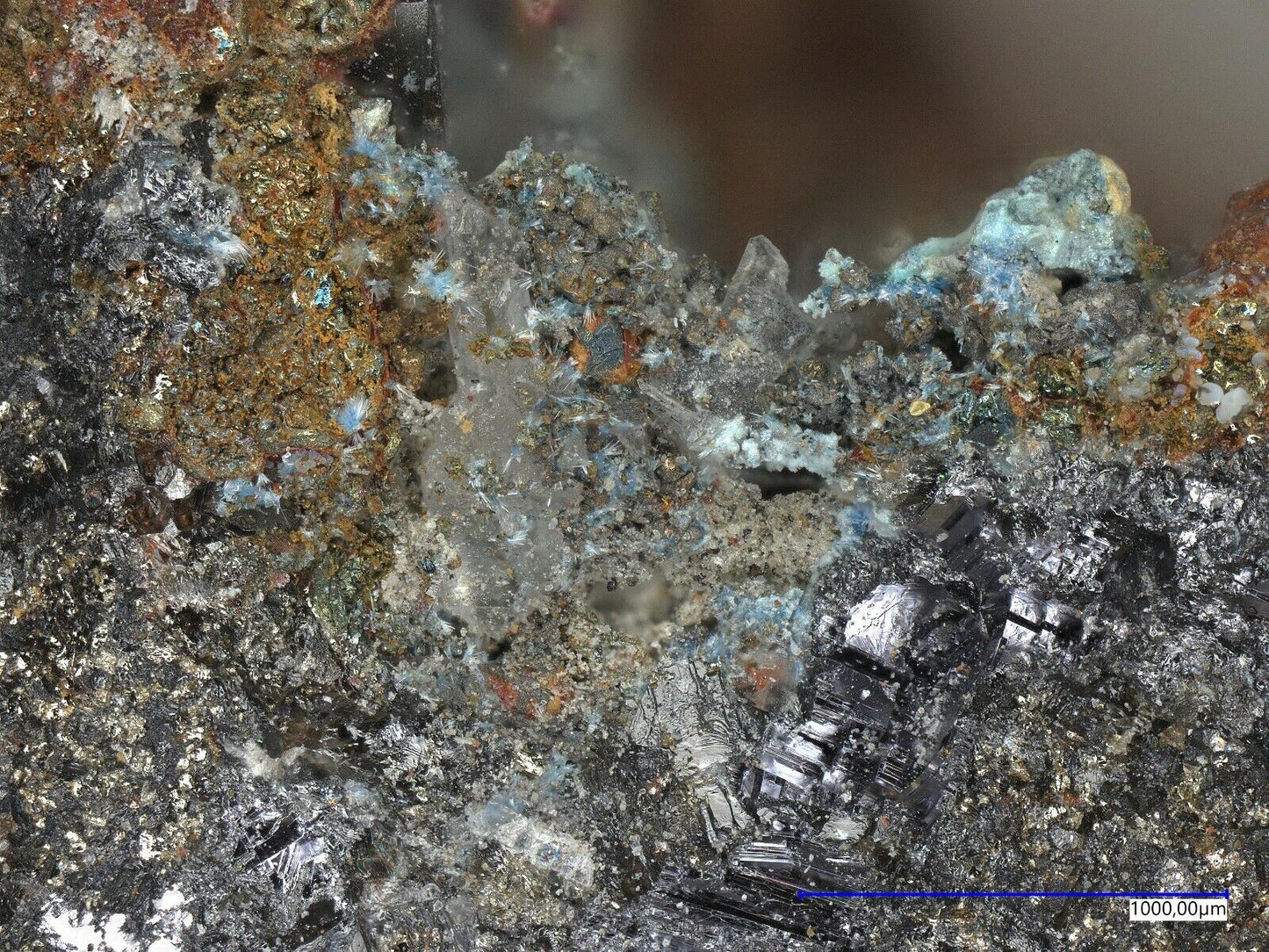 Munakatait Tsumeb mine, Tsumeb Namibia, EDX & Raman untersucht