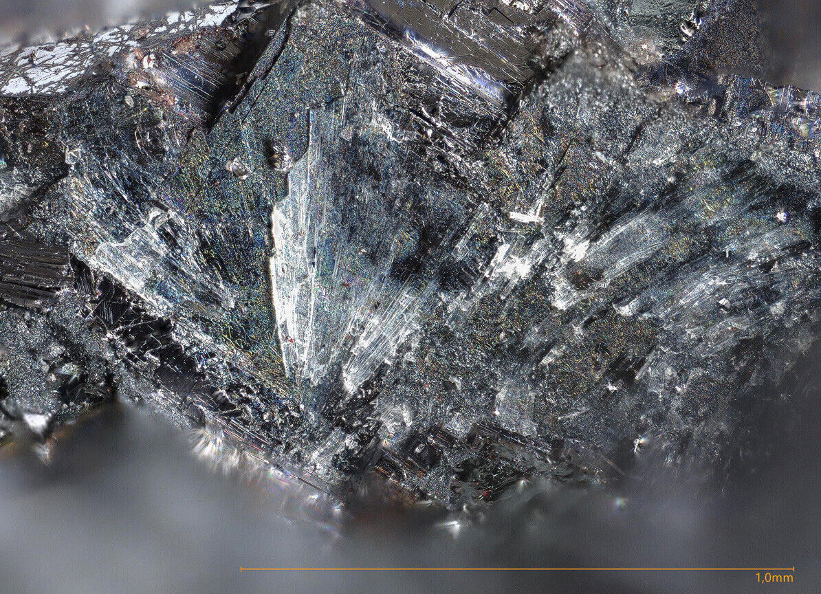 Fleischerite & Mimetite Tsumeb mine, Tsumeb, Namibia - SEM-EDS & Raman conf.