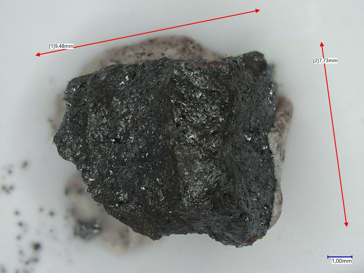 Senarmontit & Feinglosit Tsumeb mine, Tsumeb, Namibia EDX & Raman untersucht