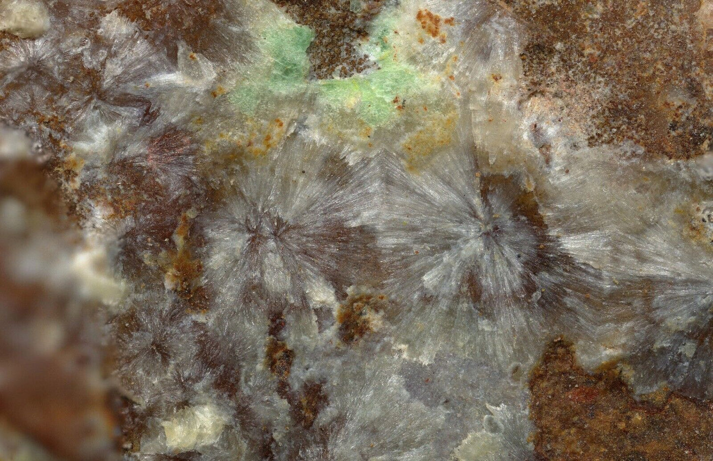 Churchite-(Y) Menzenschwand, BW, Germany analysed