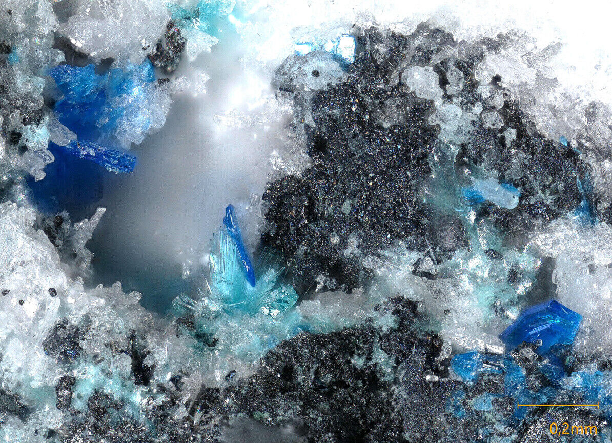 Lauraniite Laurani, La Paz, Bolivia SEM-EDS & XRD confirmed