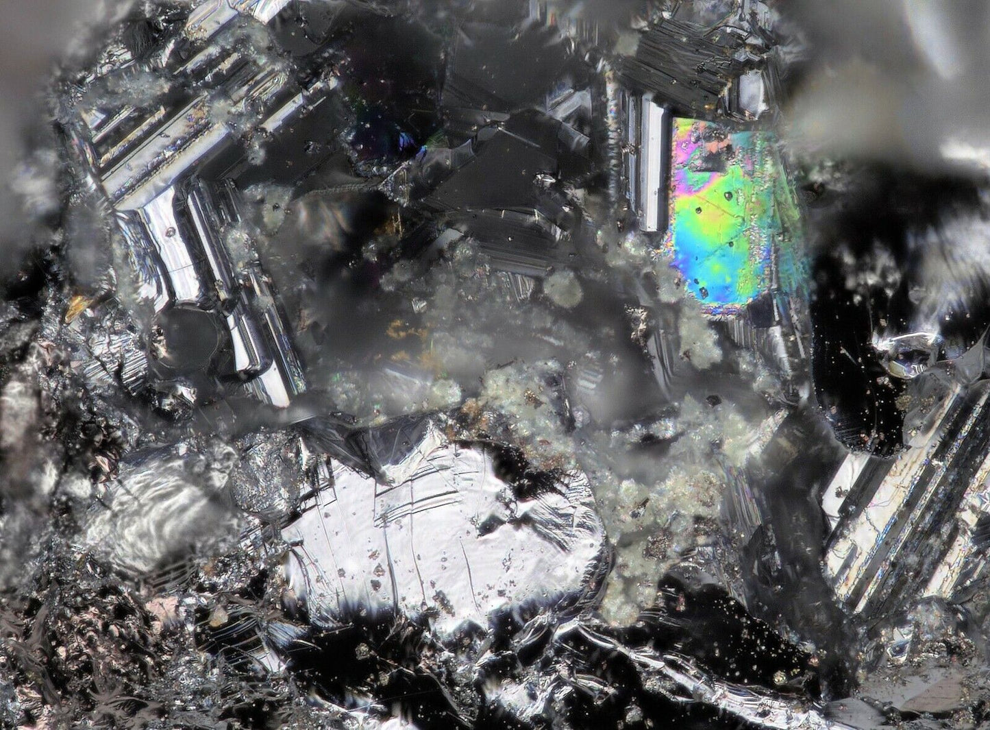 Brindleyit - Brindleyite Tsumeb mine, Tsumeb, Namibia analysiert