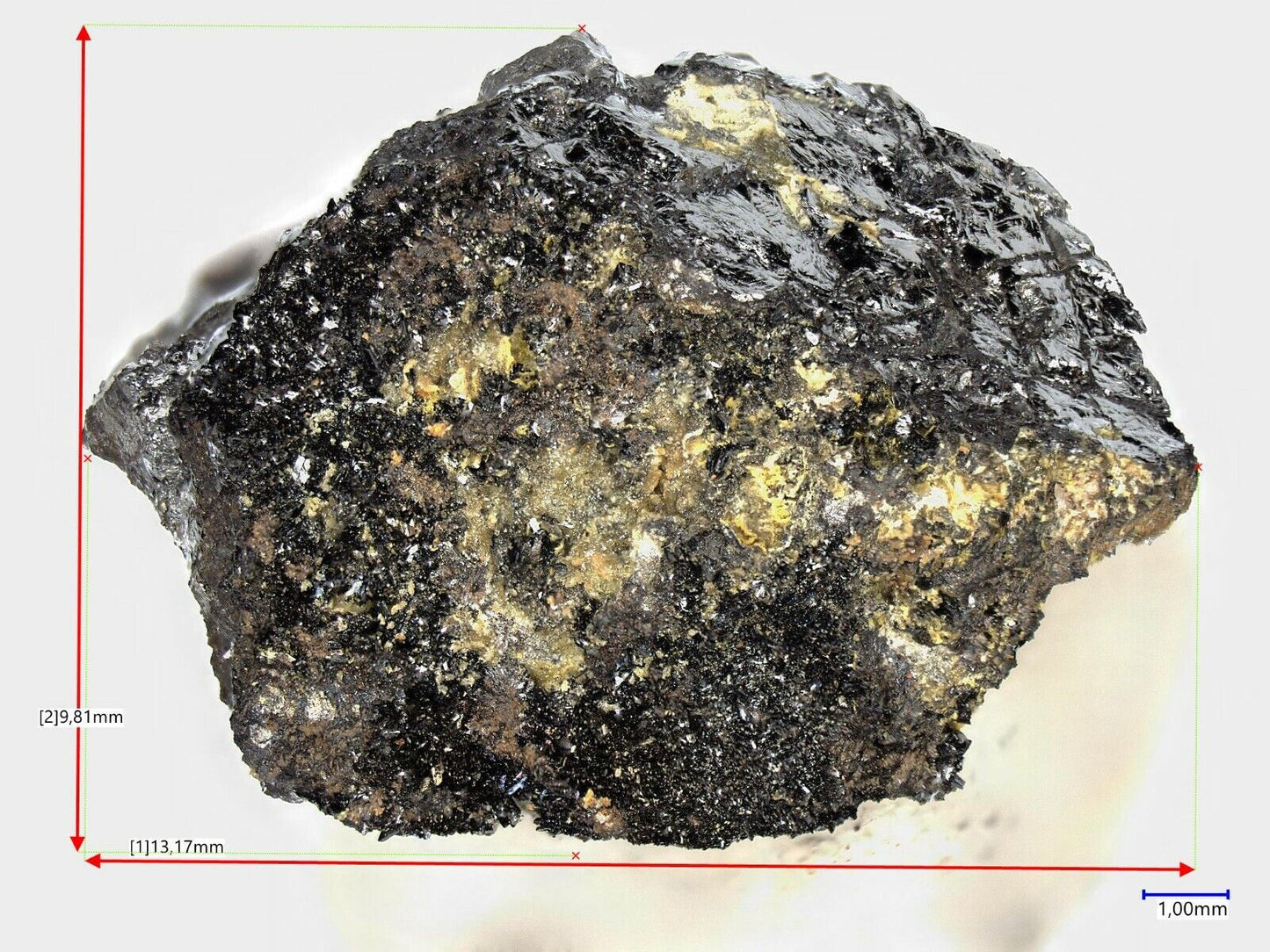 Schneiderhöhnite Urucum Claim, Galileia, Minas Gerais, Brasilien Raman & EDS