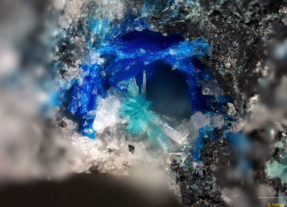 Lauraniite Laurani, La Paz, Bolivia SEM-EDS & XRD confirmed