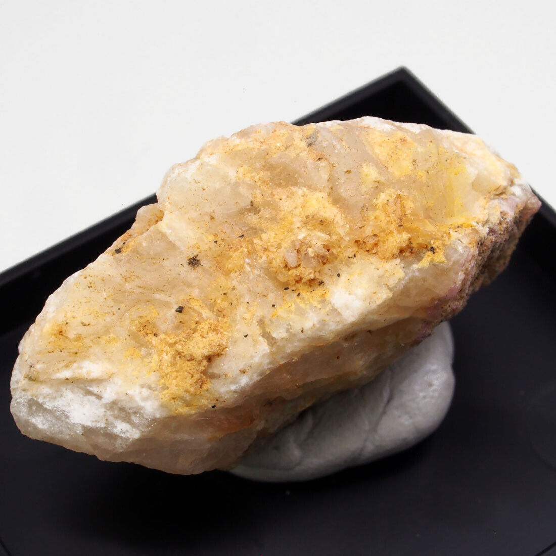 Čechite Maria Magdalena Mine, Ulldemolins, Tarragona, Catalonia, Spain