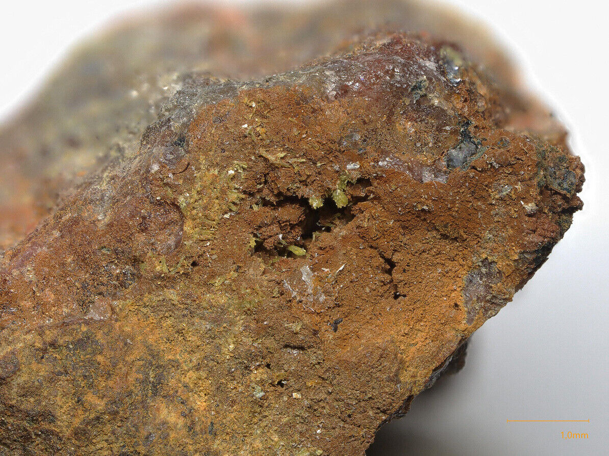 Schultenite Geister Vein, Rovnost mine, Jáchymov, CZ EDS, Raman & XRD 1547