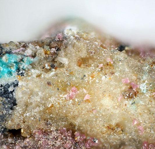 Alfredopetrovite