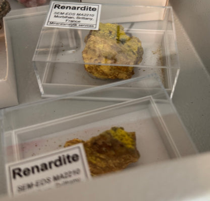 Renardite