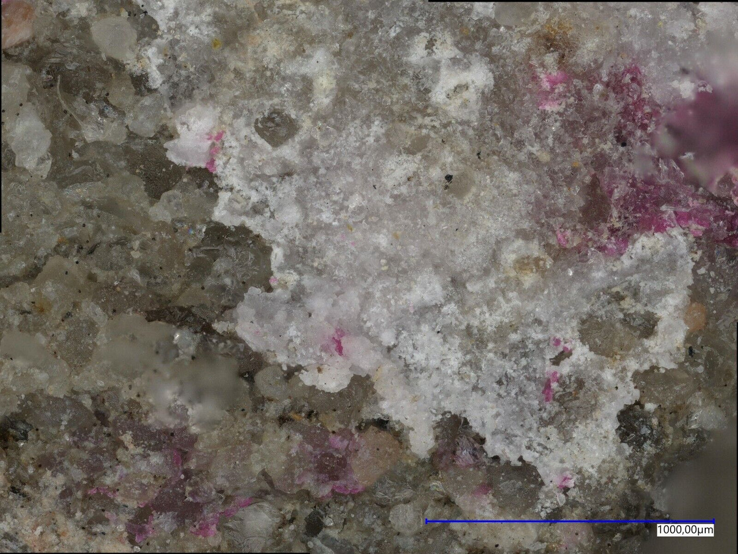 Nestolait & Cobaltomenit Little Eva mine, Utah, USA EDX untersucht.